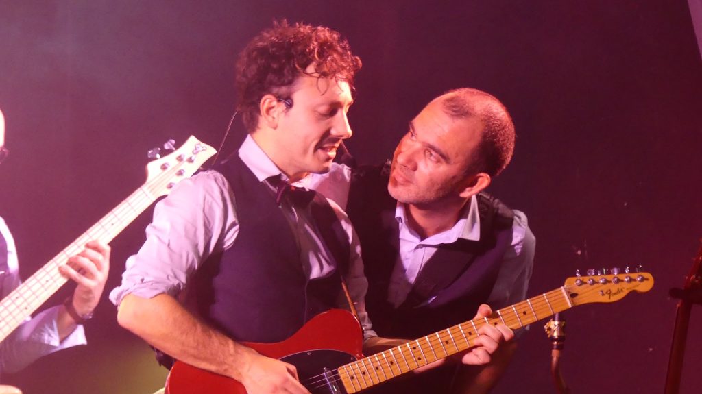 Maxime (guitare) et Gwen (sax)